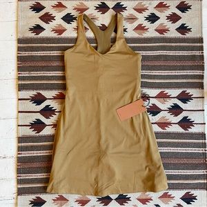 Girlfriend Collective Lola V-Neck Dress